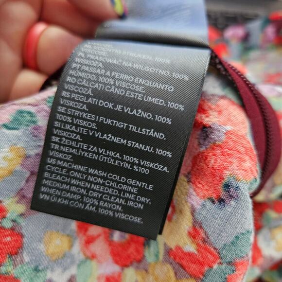 H&M‎ Floral Viscose Midi Skirt 10 Multicolor Front Slit - Picture 6 of 6